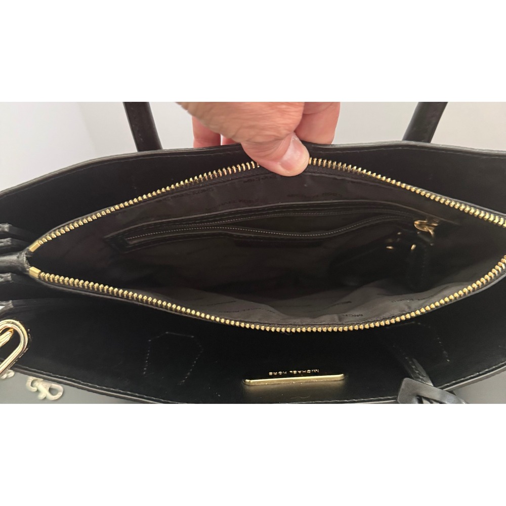 Michael Kors Mercer Tote Accordion Design Black with Gold Hardware Crossbody - Picture 9 of 15